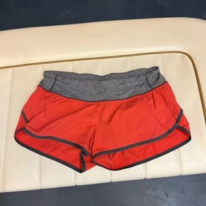 Lululemon size 6 run speed shorts